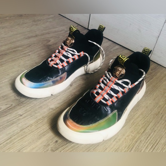 Versace men sneakers size 43EU, 9.5 US - Picture 5 of 11